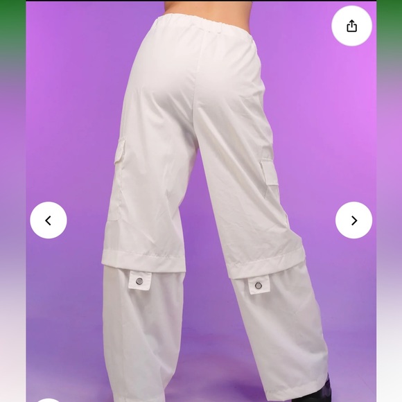 NWOT Rave Wonderland 90's Baby White Oversize Cargo Pants - Picture 3 of 6